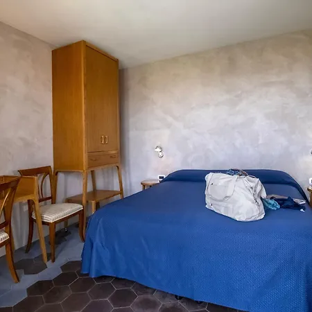 Il Roseto Nocleg ze śniadaniem