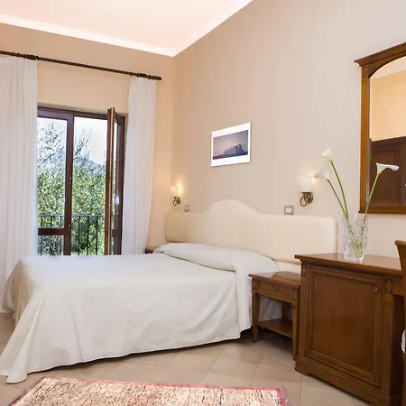 Il Roseto 4*