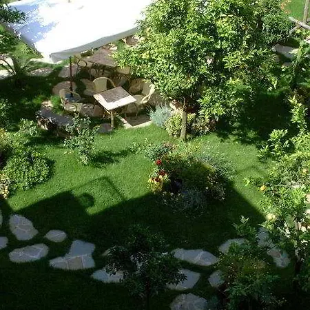 Il Roseto Bed & Breakfast
